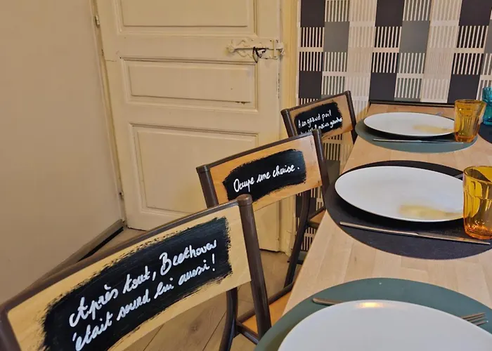 L'ecole Est Finie 6 Personnes 4pieces 度假居 Lusse